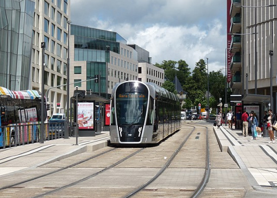 Tram in Luxemburg stad in 2021 3